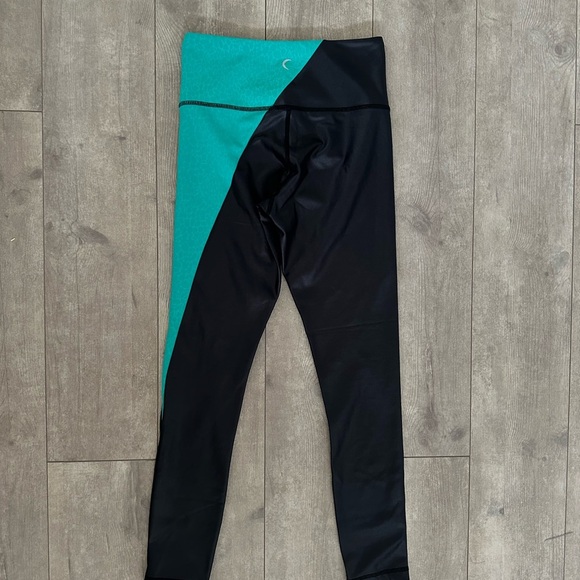Zyia Active Jade River Stone Light N Tight Metallic Hi Rise Leggings size 2 - Picture 9 of 12